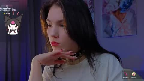 sophie_nomenal_ online show from 11-18-25, 02:43