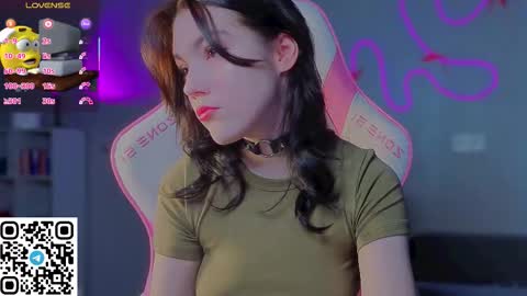 Snapshot of sophie_nomenal_ chatting on 02-21-26, 11:22 sophie_nomenal_ online show from 02-21-26, 11:22