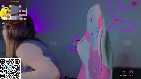 Snapshot of sophie_nomenal_ chatting on 02-26-26, 06:40 sophie_nomenal_ online show from 02-26-26, 06:40