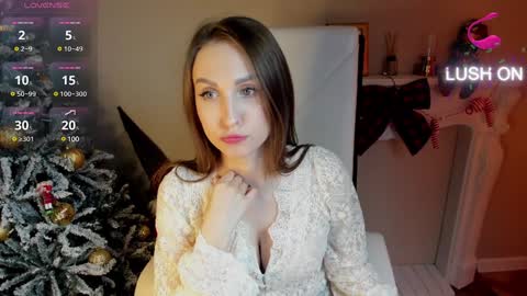 Snapshot of sophie_rocks chatting on 12-21-24, 11:44 Sophie online show from 12-21-24, 11:44