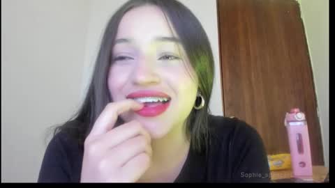 sophie_spencer1 online show from 09-26-25, 03:10