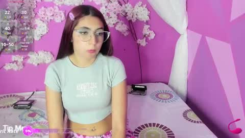 Valentina online show from 09-10-25, 11:43