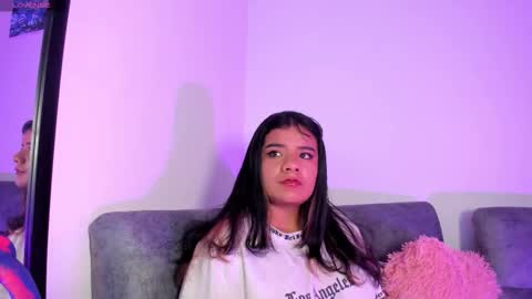 Sofia online show from 10-12-25, 02:38