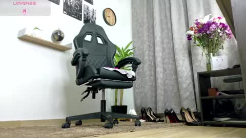 sophiebaker__ online show from 05-11-26, 01:44