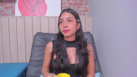 Sophie online show from 02-26-25, 12:47