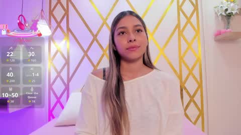Sophie online show from 05-09-26, 01:05