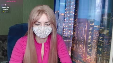 Sophie online show from 04-03-26, 08:12