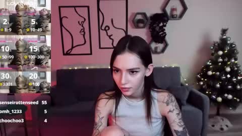 Sophie online show from 12-11-24, 12:23