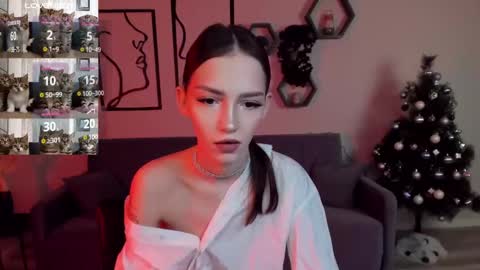 Sophie online show from 12-26-24, 09:58