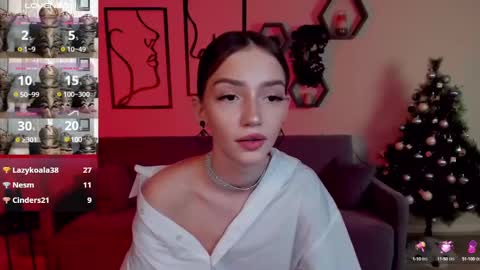 Sophie online show from 12-30-24, 07:37