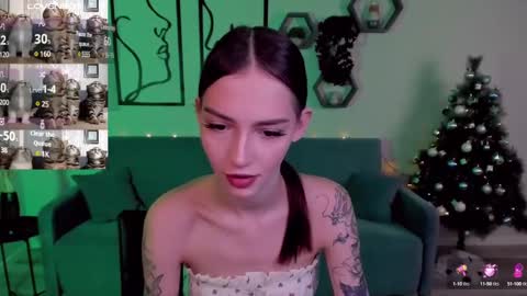 Sophie online show from 01-04-25, 10:49