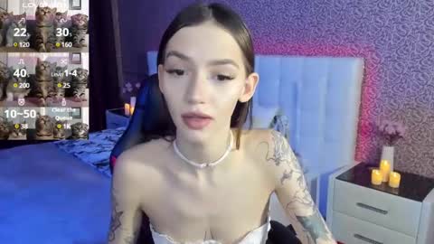 Sophie online show from 01-28-25, 05:54