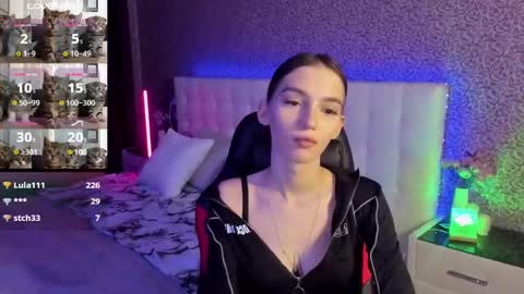 Sophie online show from 03-04-25, 11:51