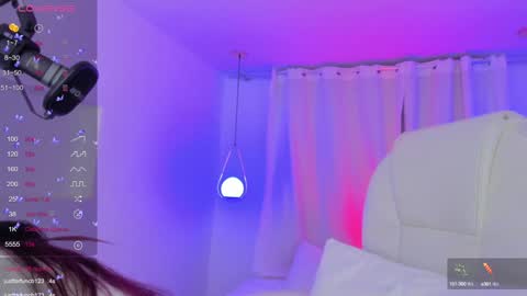   Sophie  IG sophiecherry es   online show from 01-04-25, 12:37