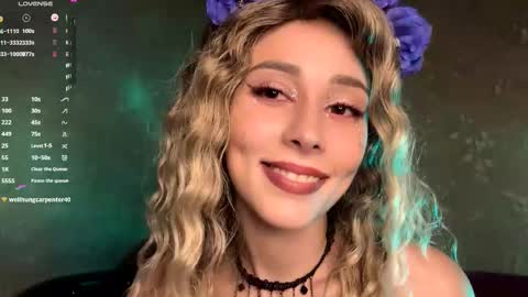 Snapshot of sophiedescoteaux chatting on 10-31-25, 05:47 Mira online show from 10-31-25, 05:47