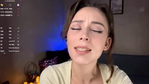 Snapshot of sophiedescoteaux chatting on 11-15-25, 07:10 Mira online show from 11-15-25, 07:10