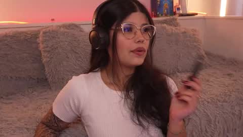 Sophiee  online show from 01-15-26, 09:18