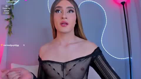 Sophie online show from 09-28-25, 12:49