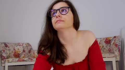 Sophie Rain online show from 10-18-25, 11:44