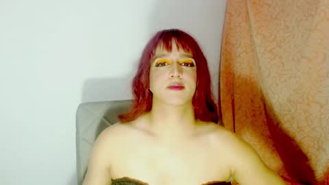 sophiehillsxo online show from 01-07-25, 03:03