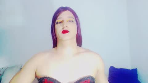 sophiehillsxo online show from 02-09-26, 12:03