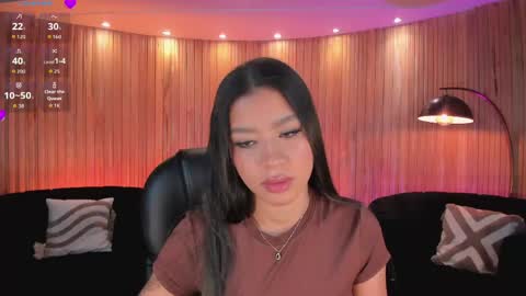 Sophie Houston online show from 04-16-26, 04:13