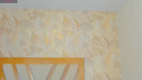 Sophie online show from 10-09-25, 01:31