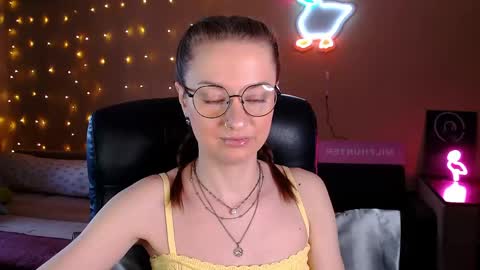 sophieleroux online show from 05-07-26, 12:10
