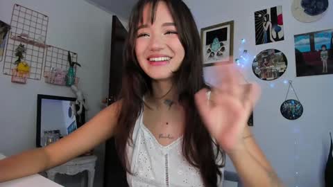 Sophie online show from 12-31-24, 05:11