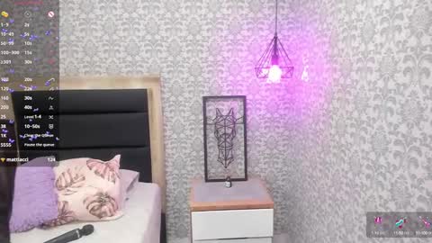 Sophie  online show from 03-07-25, 10:54