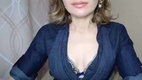 Sophiemisss online show from 09-20-25, 07:09