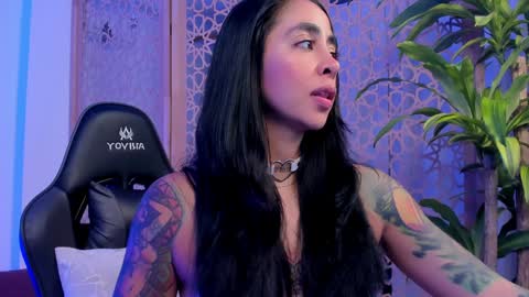 sophierooy online show from 01-24-25, 03:13