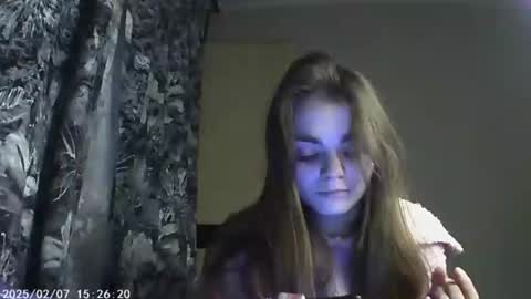 Snapshot of sophiesuvi chatting on 02-06-25, 05:09 Sophie and my bestie Mandy online show from 02-06-25, 05:09