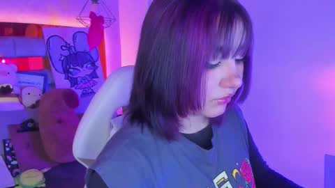   Sophie  online show from 12-13-25, 07:53