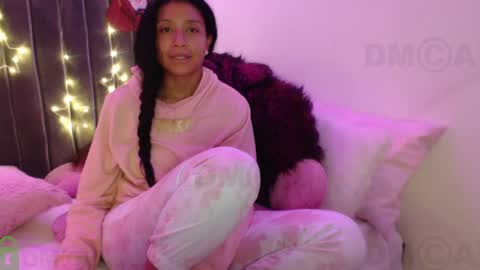 Sophia this is not my real name online show from 12-14-24, 03:18