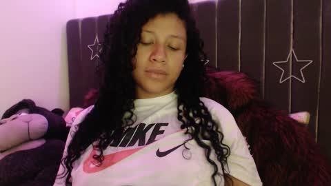 Sophia this is not my real name online show from 10-15-25, 01:50