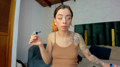 sophi online show from 12-15-24, 04:15