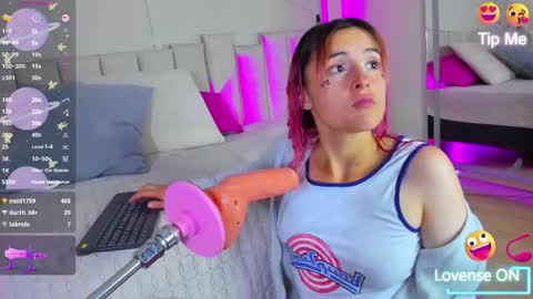 Snapshot of sophiiaamiller chatting on 10-10-25, 03:49 Sophia online show from 10-10-25, 03:49
