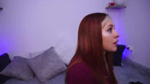 Sophiie online show from 09-18-25, 12:29