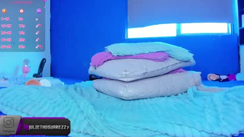 Julieth online show from 01-02-25, 01:40