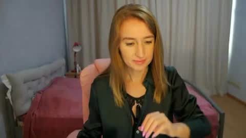Sophi online show from 06-14-26, 11:56