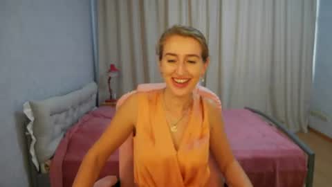 Sophi online show from 07-20-26, 03:36