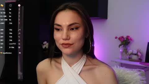 Snapshot of sophisticated_me chatting on 03-04-25, 08:27 Beatrice call me Bea online show from 03-04-25, 08:27