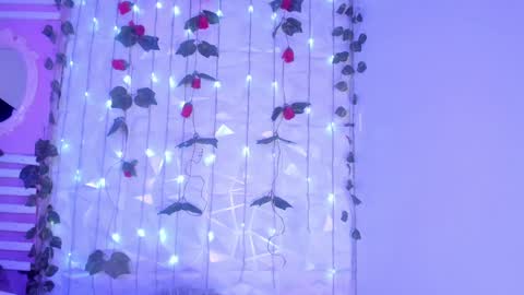 SOPHY ROGERS online show from 12-12-24, 12:12