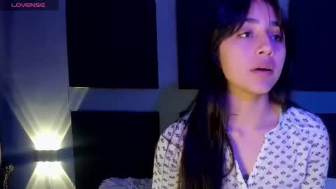 SOPHY ROGERS online show from 12-20-24, 11:54