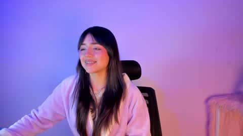 SOPHY ROGERS online show from 01-29-25, 02:42