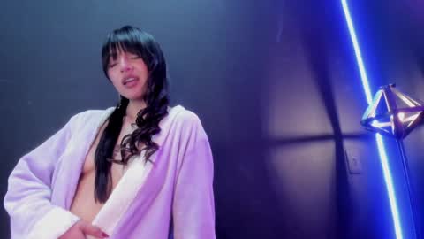 SOPHY ROGERS online show from 02-01-25, 05:37