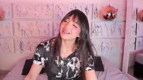 SOPHY ROGERS online show from 02-13-25, 02:52