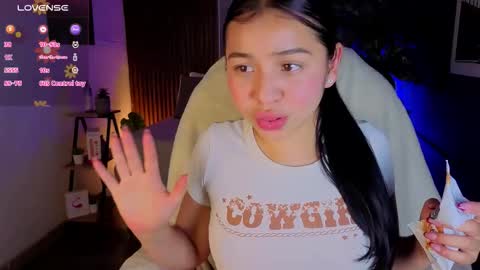 Sophy  online show from 03-04-26, 10:16