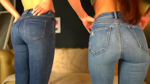 Sophydiva online show from 10-30-25, 06:15